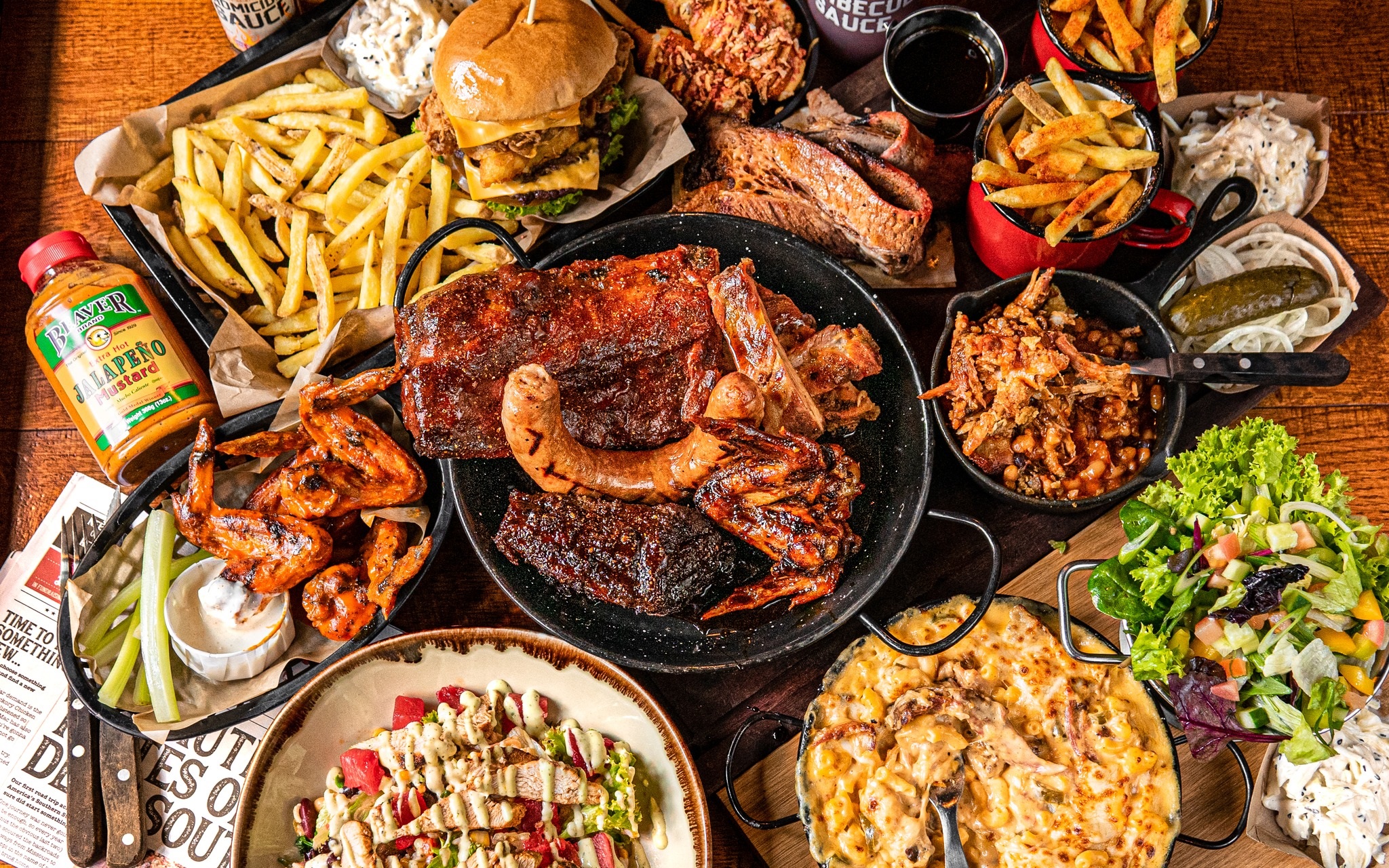 Hickory’s Smokehouse Food 